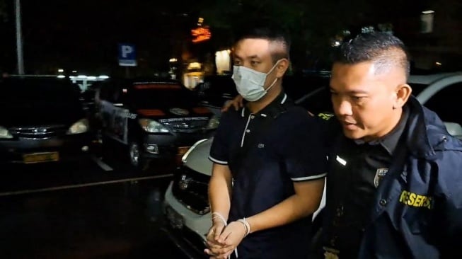 Profil Christopher Stefanus: Penipu Jessica Iskandar Jadi Tersangka, Ditangkap dalam Thailand