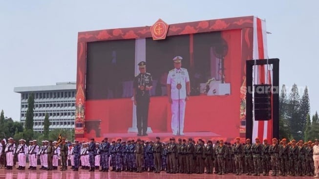 Laksamana Yudo Margono Resmi Serahkan Jabatan Panglima TNI ke Jenderal Agus Subiyanto