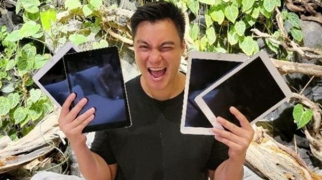 Berapa Harta Kekayaan Baim Wong? Pamer Jual iPad Rp1 Jutaan, Warganet Colek Bea Cukai