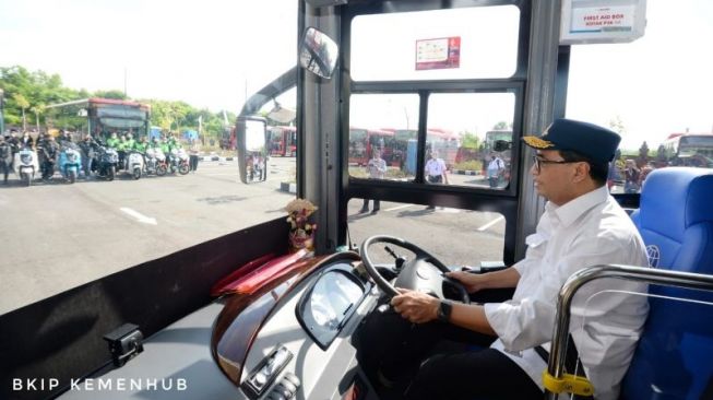 Angka Kecelakaan pada waktu Nataru Turun 39 Persen, Menhub Berharap Tak Ada Kecelakaan Bus