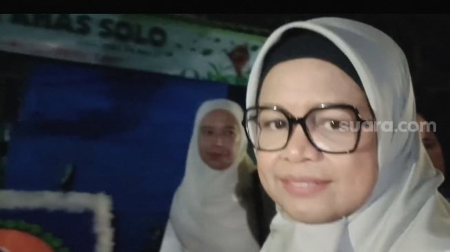 Istri Anies Melayat Ke Kediaman Habib Rizieq, Sebut Syarifah Fadlun Perempuan Luar Biasa