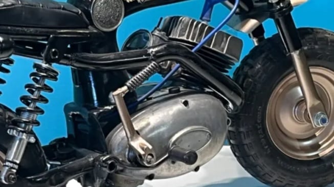 Gokil! Mesin Jahit Tua Bermetamorfosis Jadi Motor 50cc, Segini Harganya