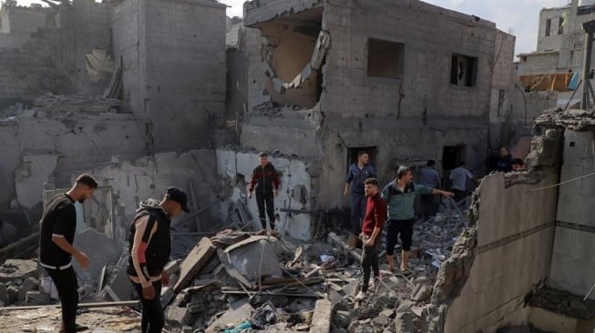 Hampir 2 Juta Warga Palestina di tempat tempat Gaza Mengungsi Sejak Israel Meluncurkan Serangan