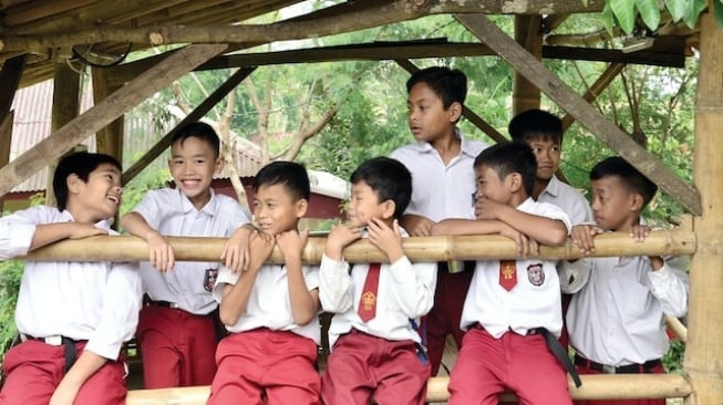 Anggaran Pendidikan Naik Tapi Biaya Sekolah Makin Mahal