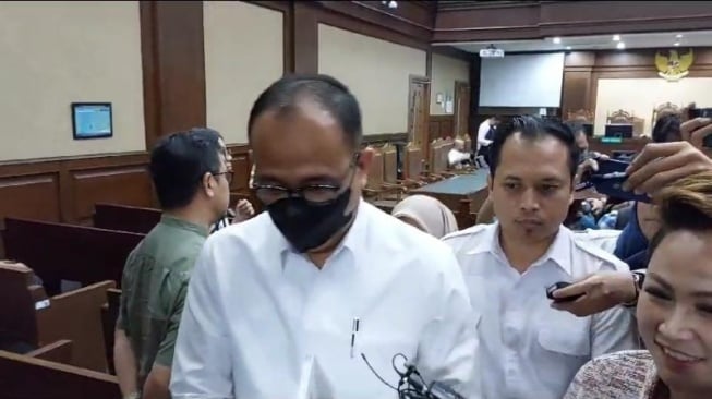 Dituntut 14 Tahun Penjara, Nasib Rafael Alun Trisambodo Ditentukan Hari Hal ini adalah