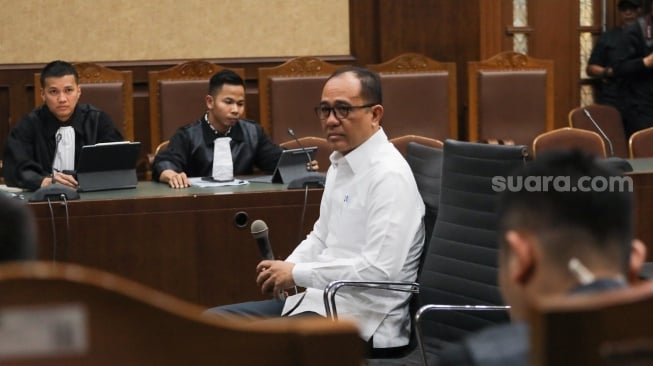 Rafael Alun Ngaku Berjasa Bagi Negara, Eks Penyidik KPK: Upaya Penyesatan Opini Publik!