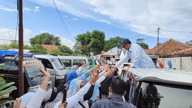 Prabowo Sambangi Subang, Dedi Mulyadi Jadi Korban Emak-emak: Saya Gak Punya Istri