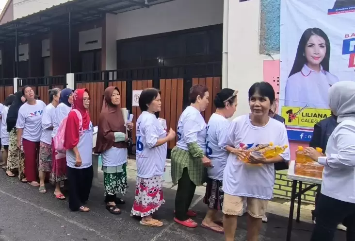 Berkat Perindo, Emak-emak Antusias Ikuti Bazar Migor Murah