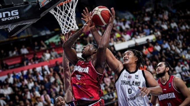 Sempat Unggul, Timnas Basket Indonesia Menyerah dari Thailand pada Kualifikasi FIBA Asia Cup