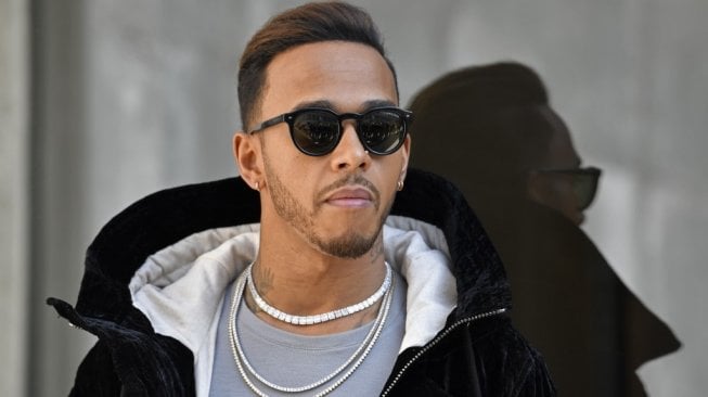 Gaji di tempat tempat Tim F1 Scuderia Ferrari Bukan Motivasi Utama, Hal ini adalah Daftar Kekayaan Lewis Hamilton