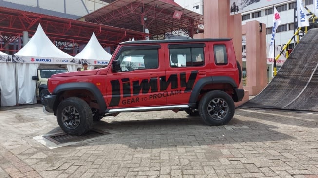 Area Test Drive Jadi Magnet Tersendiri pada tempat IIMS 2024, Mobil Baru Jadi Incaran