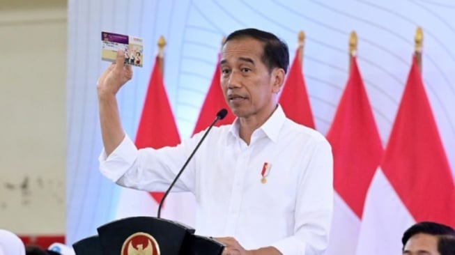 Sesumbar Jokowi: Kalian Menarik Kalau Bisa Mengalahkan Saya!