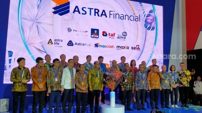 Ingin Kredit Mobil Operasional dalam area GIICOMVEC 2024? Andalkan Astra Financial