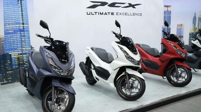 Memilih Honda PCX 160: CBS vs ABS, Mana yang mana digunakan Tepat Buat Diboyong?