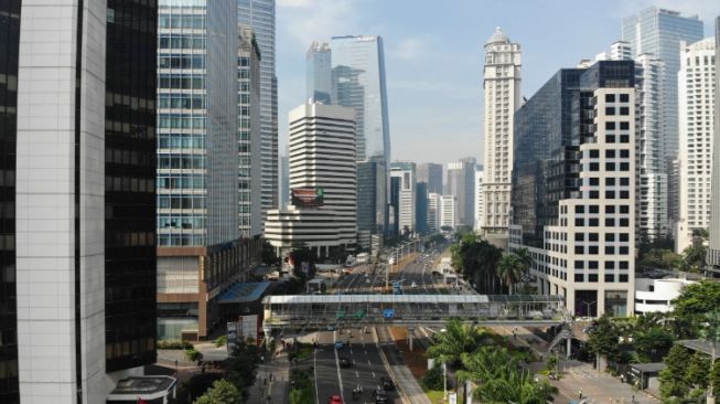 Banyak Gedung Pusat Bisnis Kantor Kosong Melompong, Bank Kecil Terancam Bangkrut