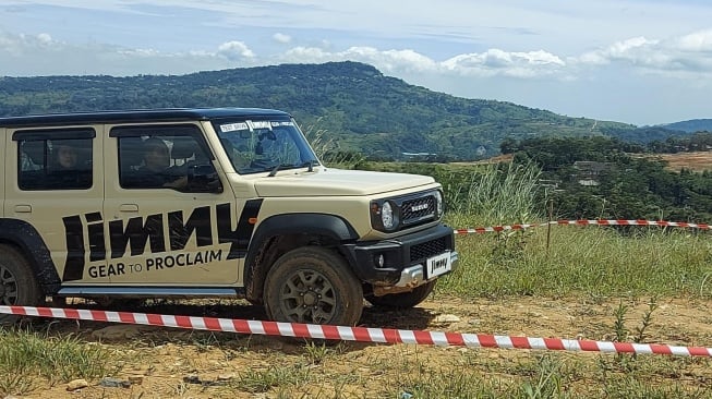 Suzuki Jimny 5 Pintu Berpeluang Diproduksi Lokal di dalam tempat Indonesia