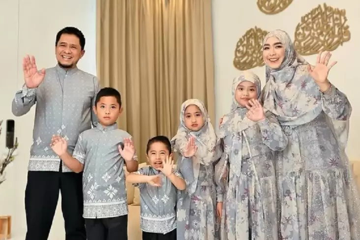 Oki Setiana Dewi dan juga Keluarga Siap Pindah ke Mesir, Sudah Bekali Anak Bahasa Arab sejak 2 Tahun Lalu