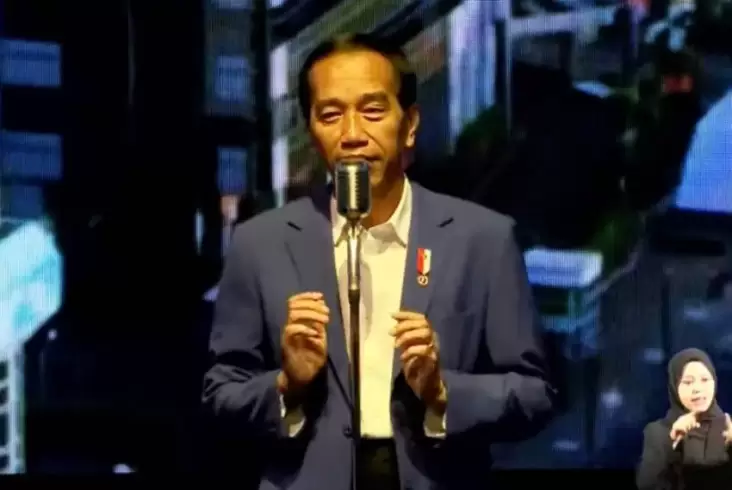 Rumor Jadi Ketum Golkar, Jokowi: Sementara Saya Jadi Ketua Indonesia Saja
