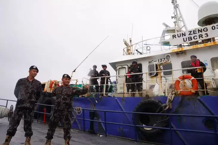 Kementerian Kelautan kemudian Perikanan Amankan Kapal Luar Negeri Buron pada Laut Arafura