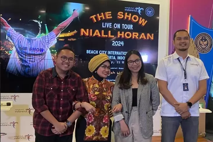 Niall Horan Konser pada Jakarta, Sandiaga Uno Bakal Ajak Eks One Direction Ini adalah adalah Main Golf