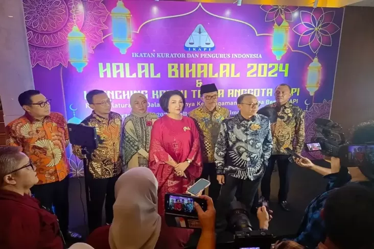 Berbagai Kurator lalu Pengurus Hadiri Halalbihalal IKAPI