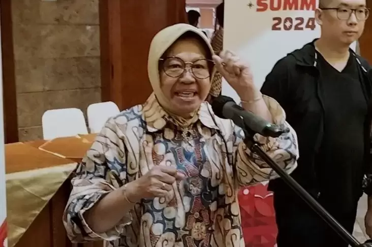 Risma Pantau Emak-emak Viral Maksa Minta Sedekah