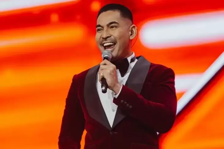 Robby Purba Hadiri Pernikahan Rizky Febrian kemudian Mahalini pada Hotel Raffles