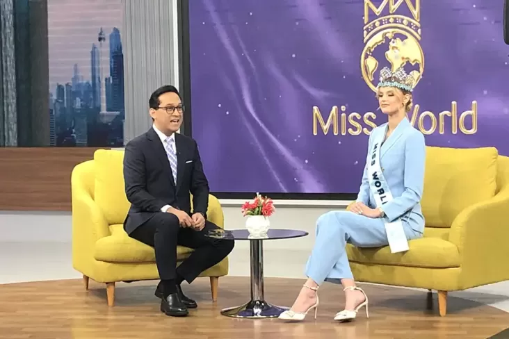 Sempat Cicipi Kuliner Indonesia, Miss World 2023 Krystyna Pyszkova Ngaku Suka Nasi Goreng juga Sate Ayam