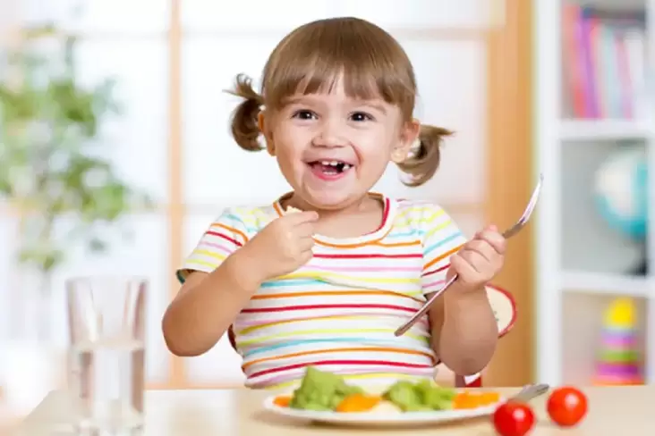 4 Kebiasaan Mengakibatkan Kerusakan Orang Tua ketika Menyiapkan Makanan Anak, Tidak Cuci Tangan