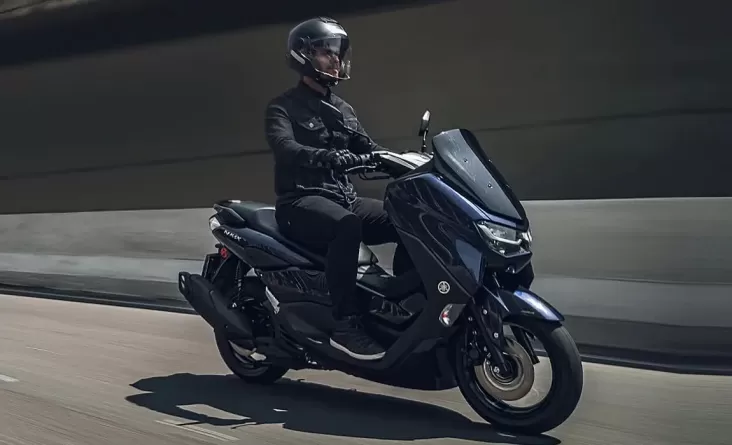 Cara Setting Jam di dalam area Motor Yamaha NMax dengan Mudah juga Akurat