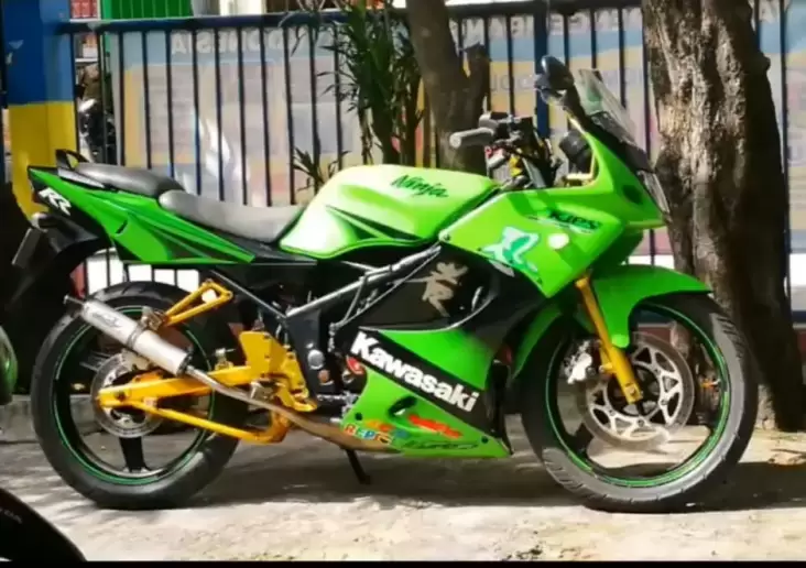 Daftar Biaya Pajak Motor Kawasaki Ninja 150 RR, dari Berbagai Jenis dan juga Tahun