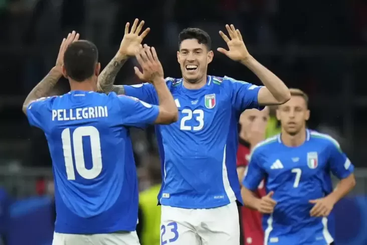 Jelang Partai Pamungkas, Suporter Italia Beri Support Penuh