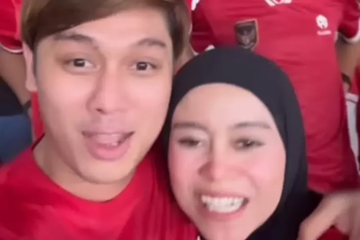 Lesti Kejora Teriak ‘I Love You Rizky Ridho’ ketika Gol 2 Indonesia vs Filipina, Reaksi Billar Bikin Ngakak