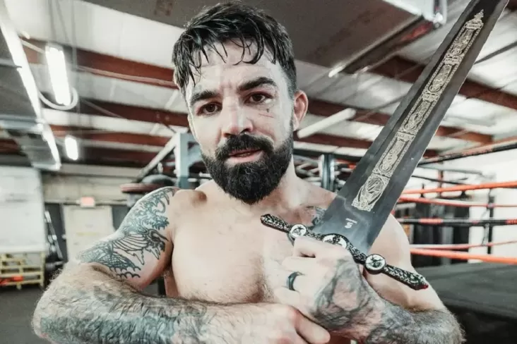 Mike Perry Bersumpah Rontokkan Gigi Jake Paul, Targetkan Meraih kemenangan KO di tempat area Ronde 7