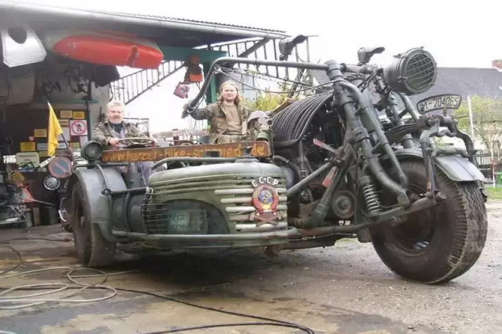 Panzerbike, Motor Terberat di tempat tempat Bumi dengan Mesin Tank