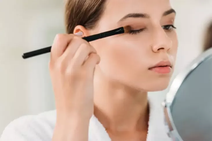 10 Tips Makeup untuk yang digunakan mana Matanya Selalu Berair