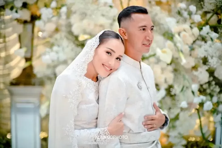 Ayu Ting Ting Tegaskan Tidak Matre, Pastikan Putus Bukan oleh sebab itu Tantangan Kondisi Keuangan