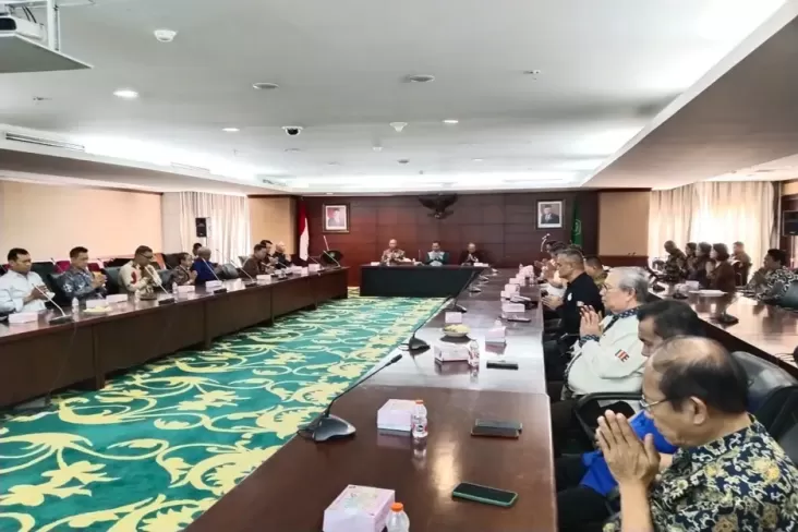 Bimas dan juga juga Majelis Keagamaan Buddha Satukan Langkah Petakan Kemungkinan Konflik pada di Indonesia