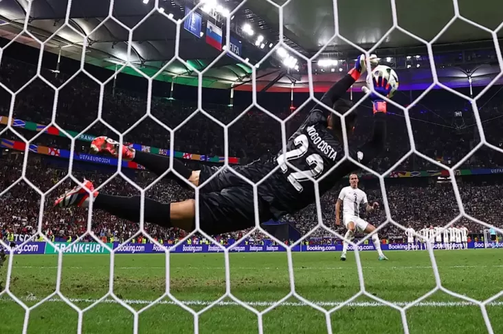 Diogo Costa Gagalkan 3 Tendangan Penalti Slovenia, Portugal ke Perempat Final Euro 2024