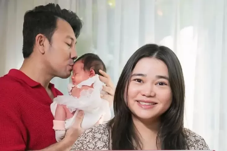 Asal-usul Nama Gabriella, Anak Denny Sumargo yang dimaksud yang disebutkan Didapat pada waktu Doa di tempat tempat Gereja Tua pada Italia