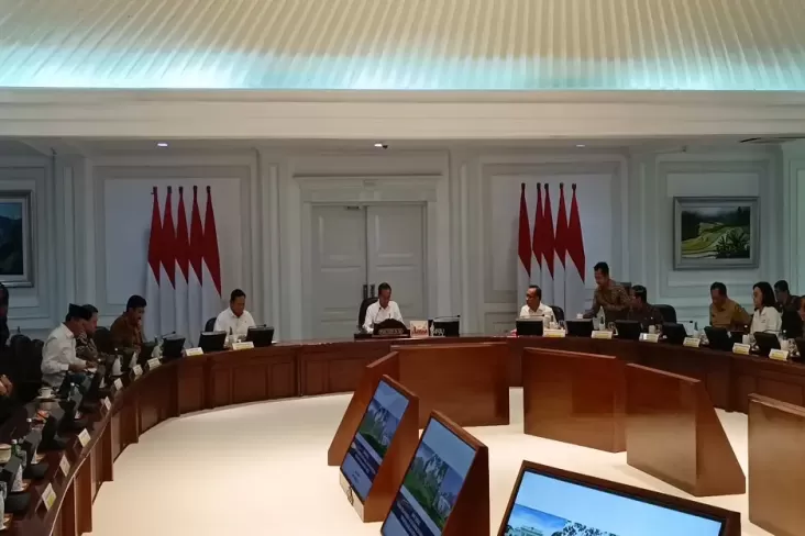 Gelar Ratas RAPBN 2025, Jokowi Harap Semua Rencana Presiden Terpilih Diakomodasi